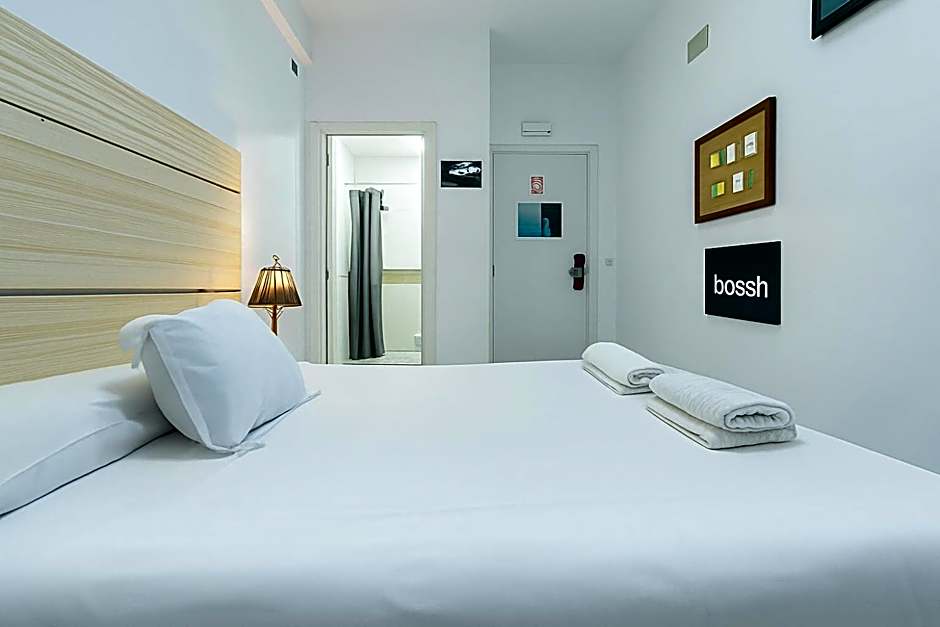 Easy Sants by Bossh! Hotels