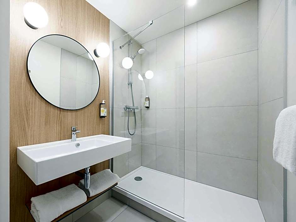 greet Hotel Paris 13 Porte d'Italie