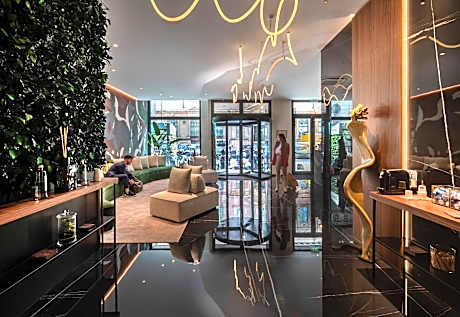 Duomo Hotel & Apartments