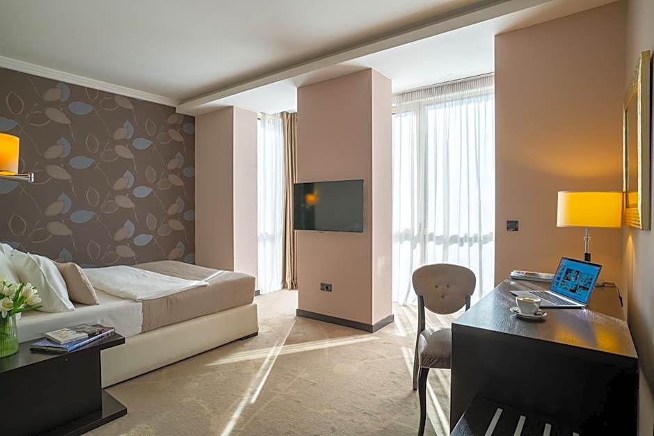 Hotel Constantine the Great