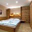 Bed & Breakfast LakeBled House