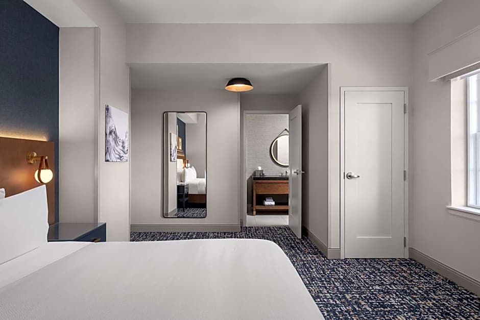 The Well House Hamilton, Tapestry Collection by Hilton