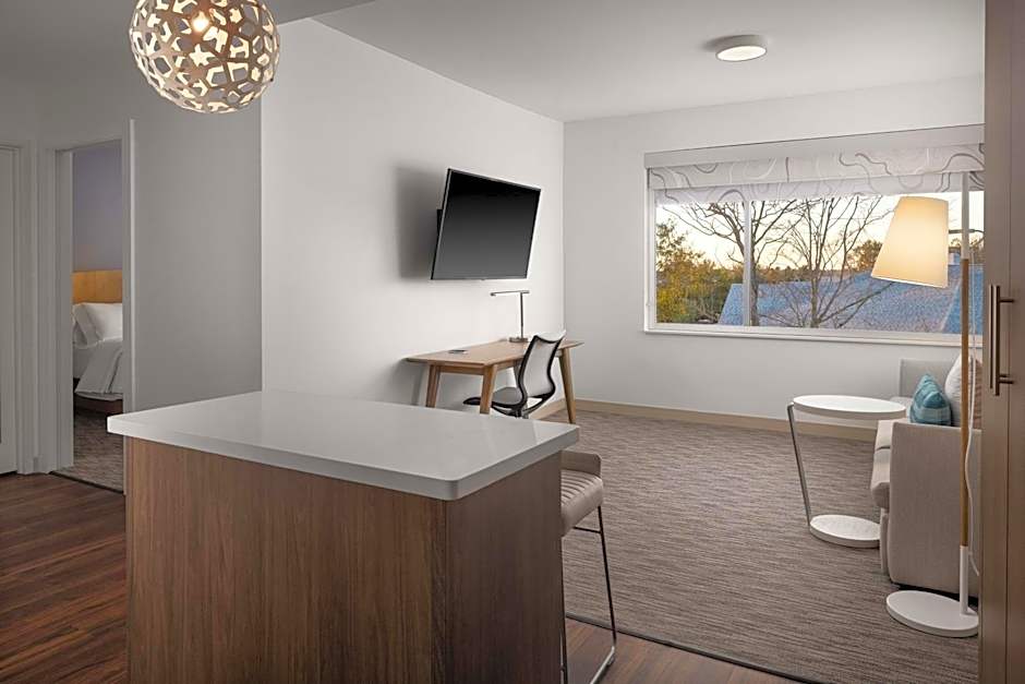 Element Baton Rouge South