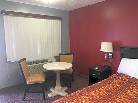 King Room - Non-Smoking