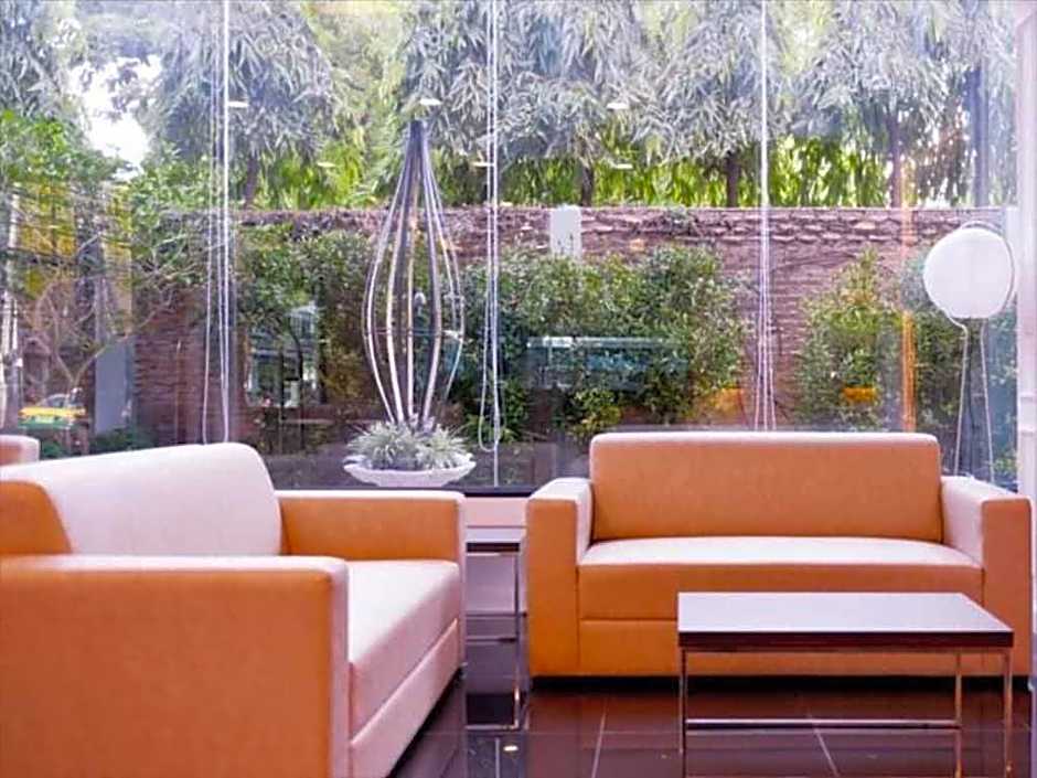 Picnic Hotel Bangkok