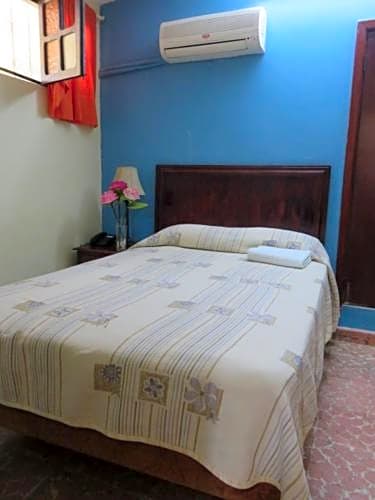 Hotel D´ Carmona