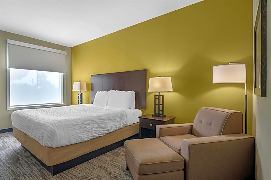 Best Western Plus Chalmette Hotel
