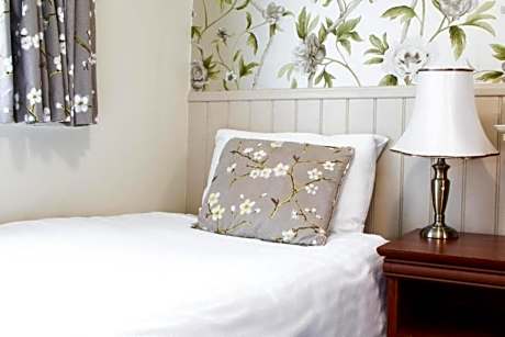Standard Double Room - Non-Smoking
