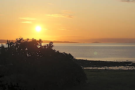 Te Puru Beach Lodge