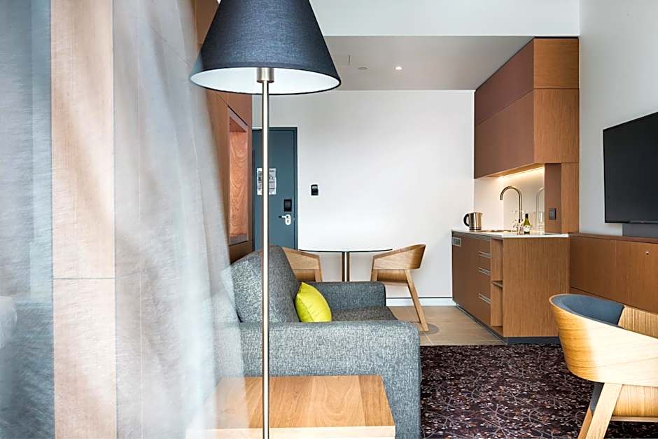 Mercure Sydney Liverpool Hotel