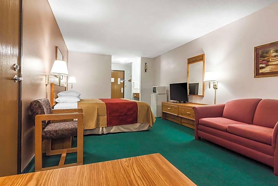 Rodeway Inn Holdrege