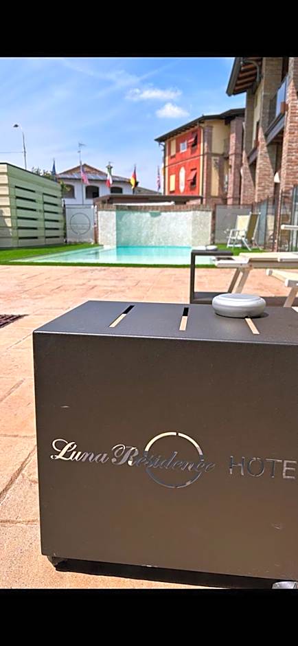 Luna Residence Hotel
