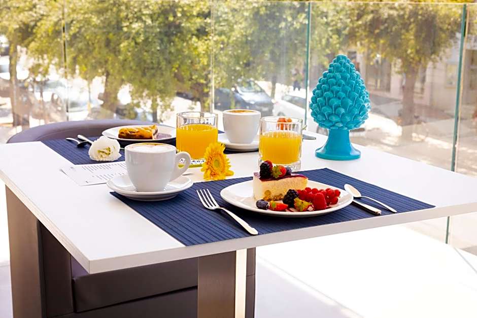 POPULA - The Lifestyle Hotel