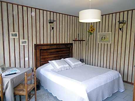 Double Room with Shower