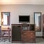 La Quinta Inn & Suites by Wyndham Knoxville East