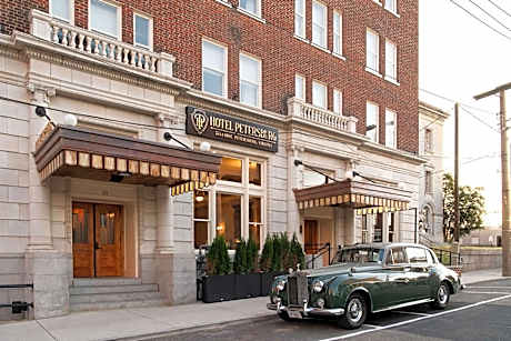 Hotel Petersburg, Tapestry Collection by Hilton