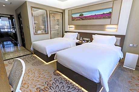 Twin Executive Room