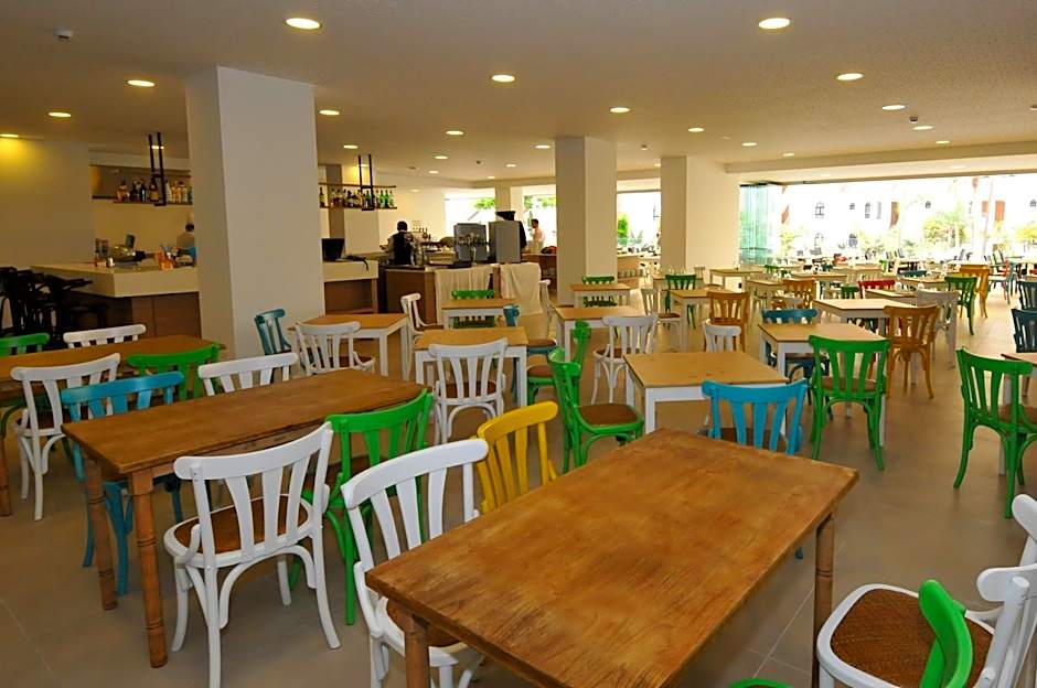 Paradise Park Fun Lifestyle Hotel