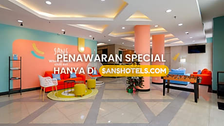 Sans Hotel The Green Bekasi by RedDoorz