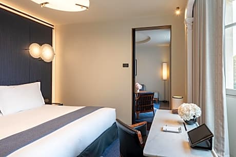 Family Deluxe Suite