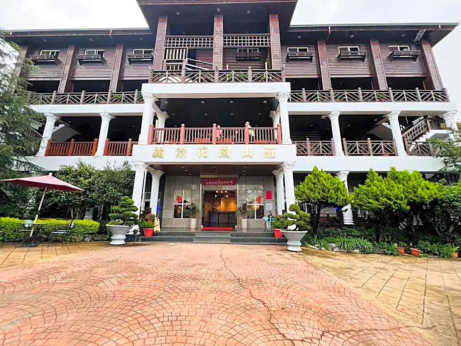 Liching Garden Villa