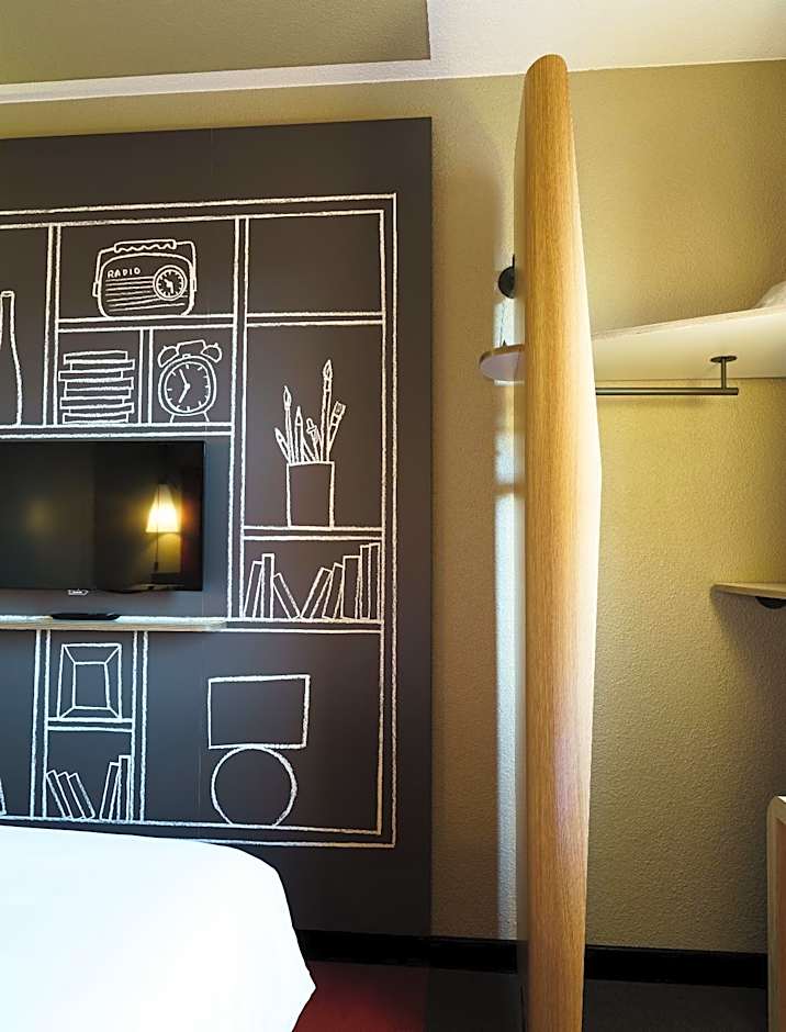Ibis Honfleur