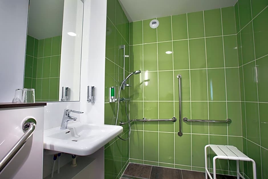 The Originals City, L'Haut' Aile, Coquelles-Calais Tunnel s/Manche L'HAUTAILE