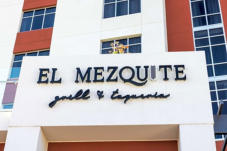 DoubleTree by Hilton Tucson Downtown Convention Center, AZ