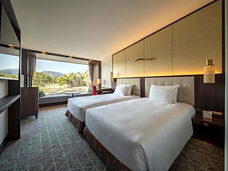Executive Twin Room - Non-Smoking