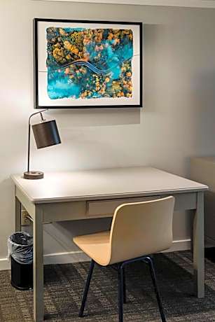 King Room with Balcony or Patio - Golf View