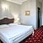 Hotel Capitol