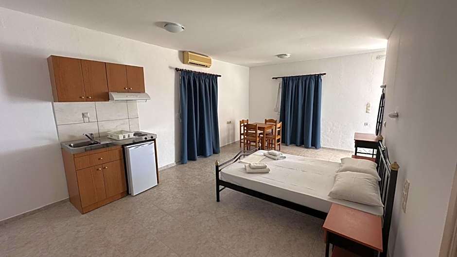 Sfinias Apartments
