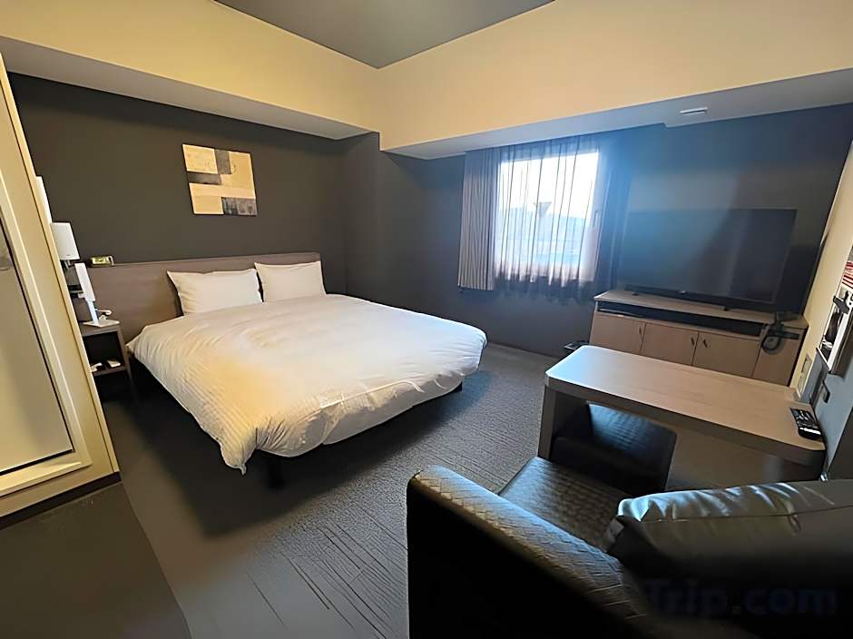 Hotel Route Inn Nagahama Inter