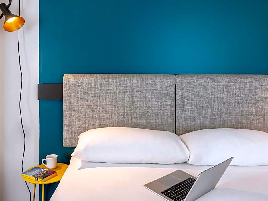 Ibis Bristol Temple Meads Hotel