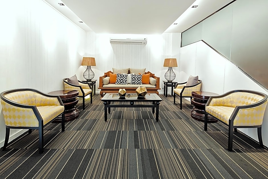 Three Sukhumvit Hotel