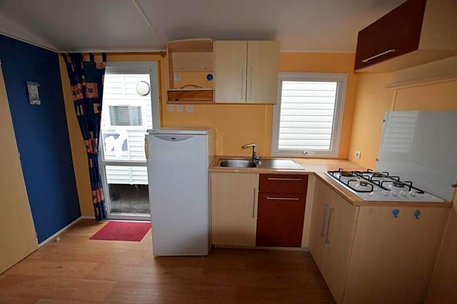 Sabiñanigo Camp & Hotel