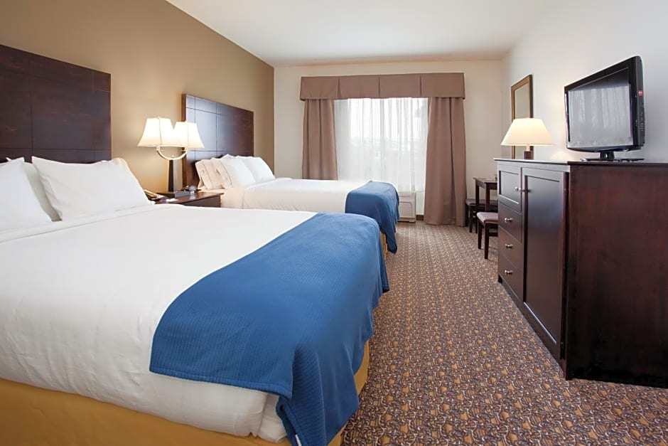 Holiday Inn Express Hotel & Suites Lander