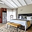 Matumi Golf Lodge