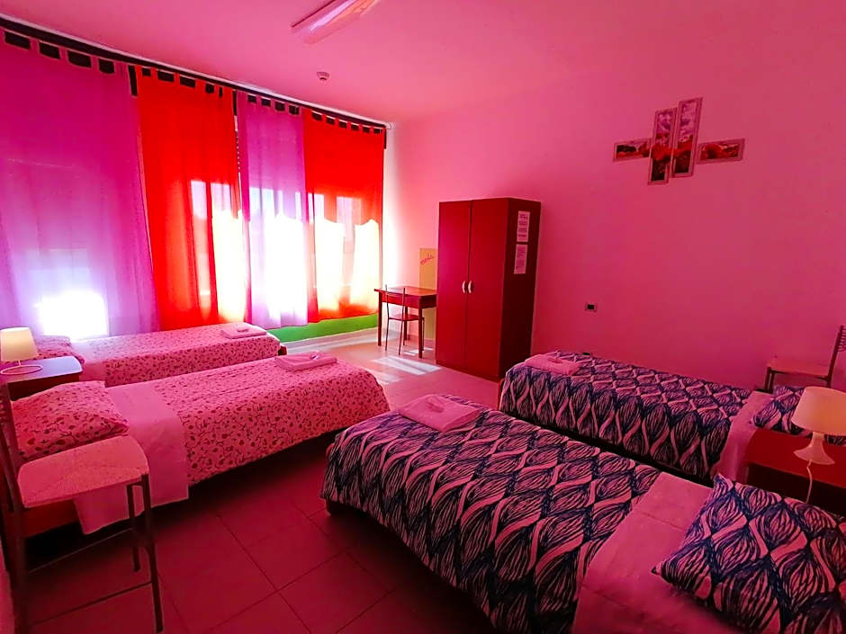 Perla del Levante Hostel