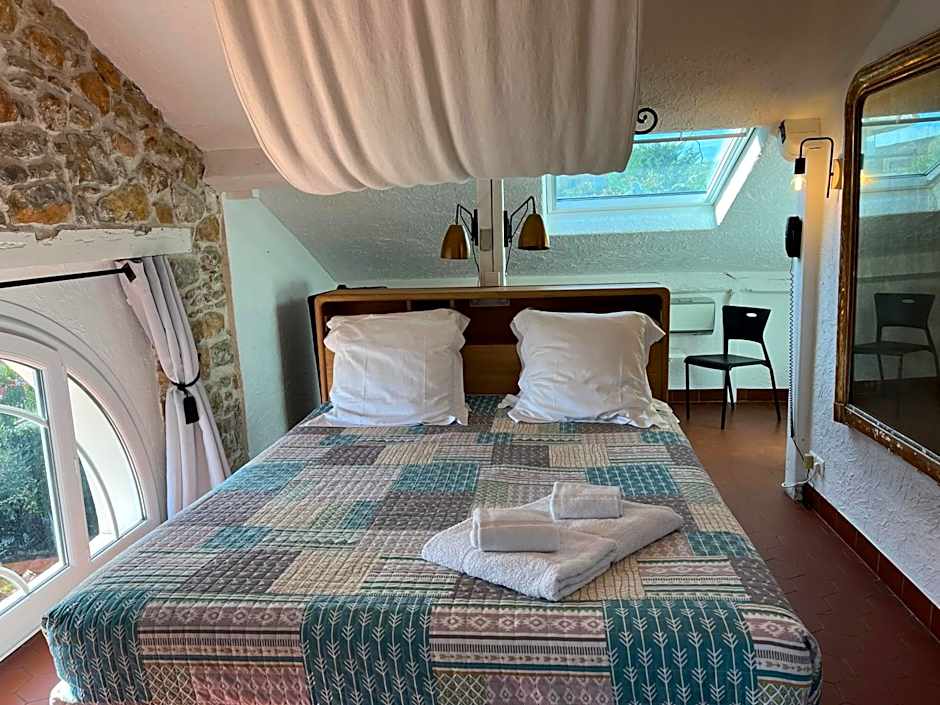 La Villa Roseraie , Hôtel Familial OUVERT TOUTE L'ANNEE