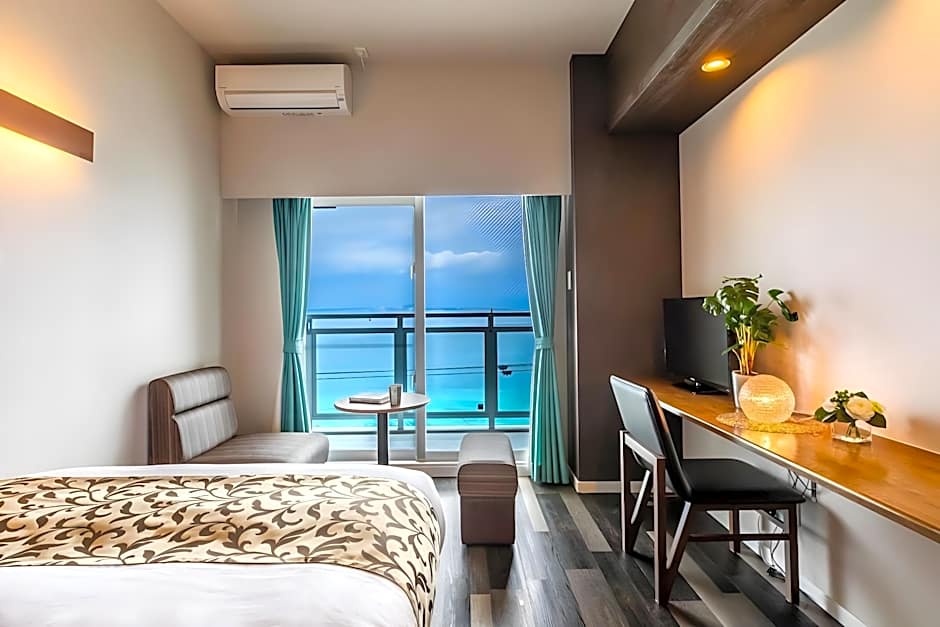 HOTEL Mr.KINJO in MOTOBU OCEAN TERRACE