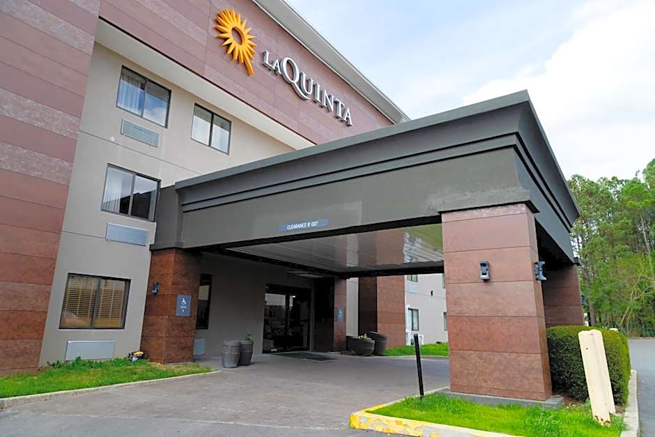 La Quinta Inn & Suites by Wyndham Birmingham/Cahaba Park South