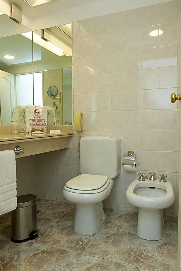Austral Plaza Hotel