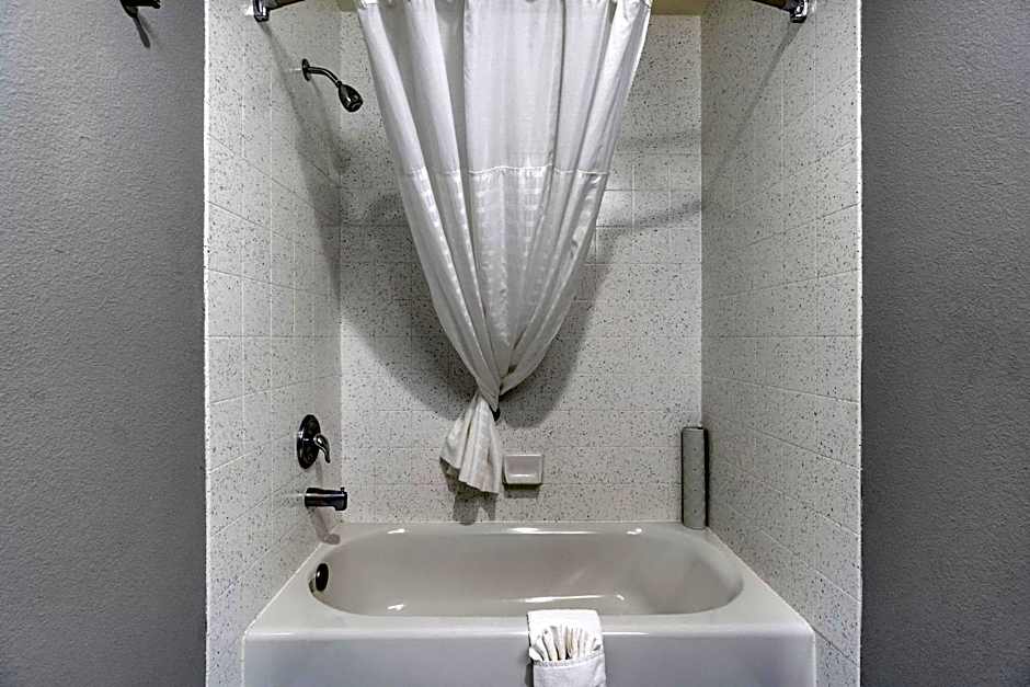 Comfort Inn Kent - Seattle