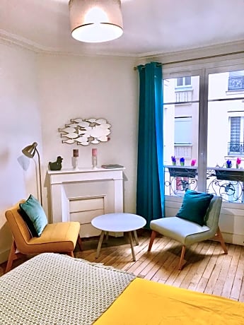 Sweet Room 15