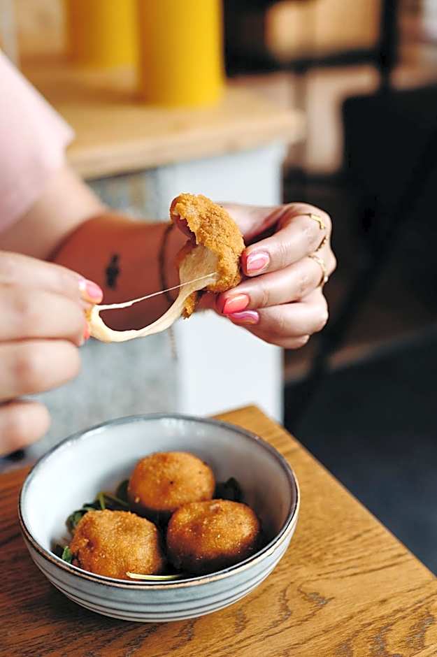 Plan B Hotel - Living Chamonix