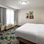 Hampton Inn & Suites Bremerton