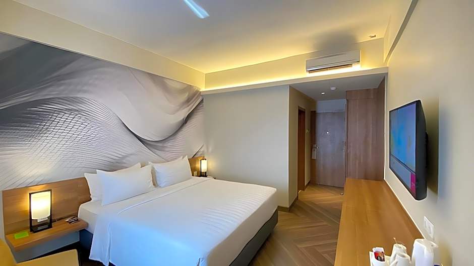 Grand Zuri Duri Hotel