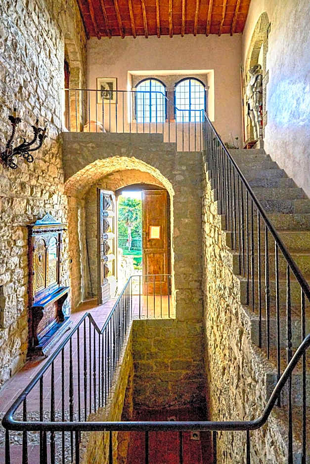 Castello Di Tornano Wine Relais