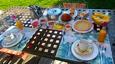 Deluxe Double or Twin Room with Garden View - No Swimming Pool